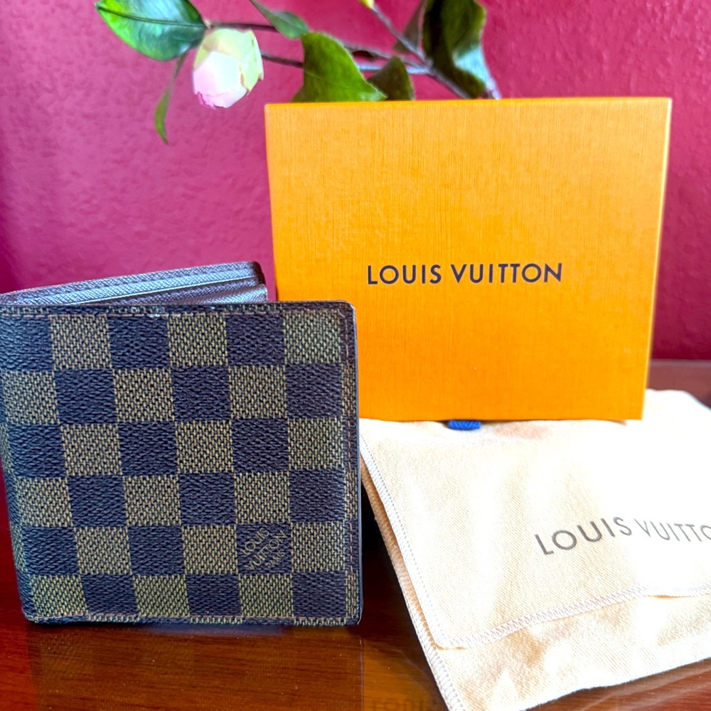 LOUIS VUITTON DAMIER EBENE BIFOLD WALLET